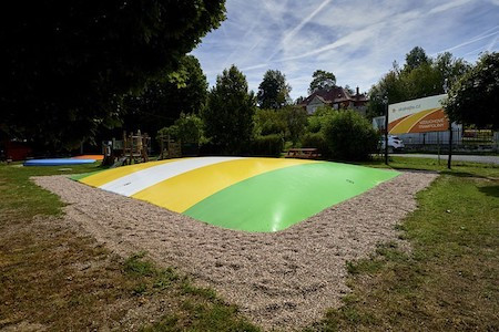 vzduchova trampolina skakejtecz detske hriste liberec nisapark vratislavice